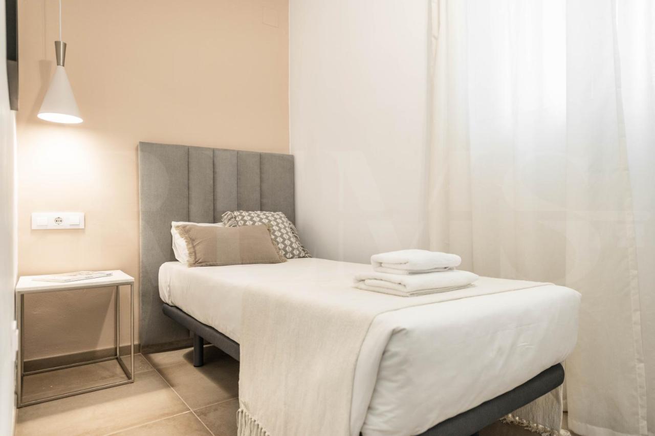 Serene & Spacious Apartment - Center By Rems Màlaga Exteriér fotografie