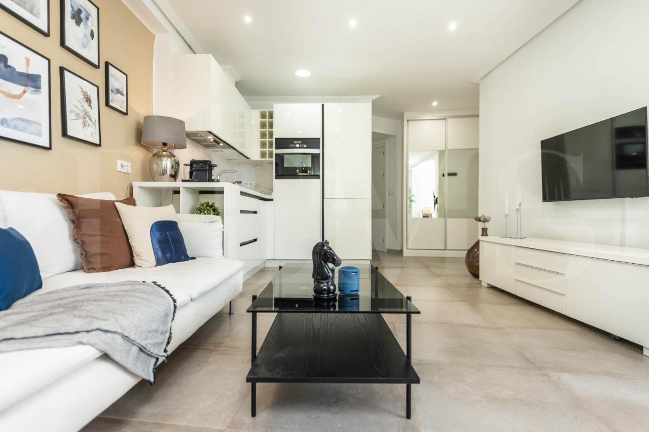 Serene & Spacious Apartment - Center By Rems Màlaga Exteriér fotografie
