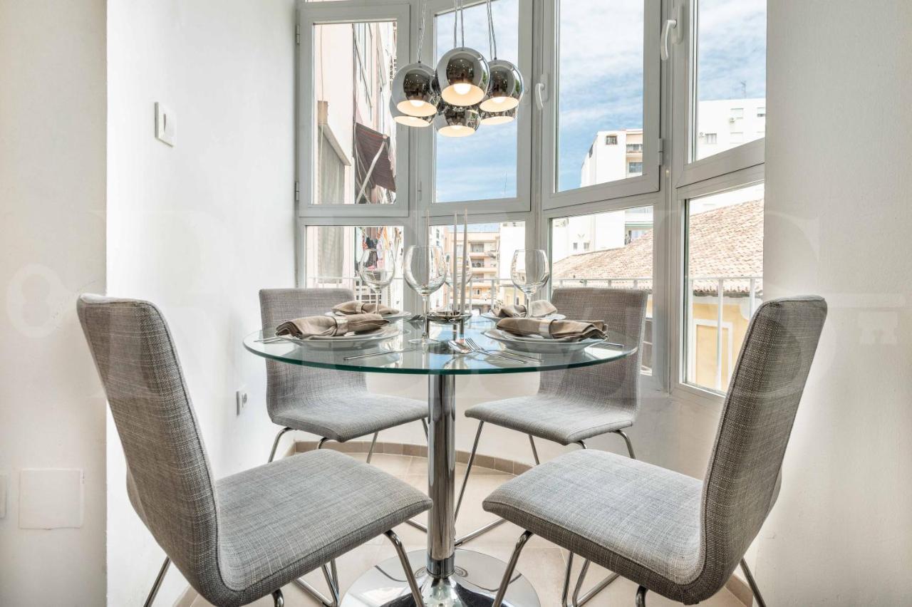 Serene & Spacious Apartment - Center By Rems Màlaga Exteriér fotografie